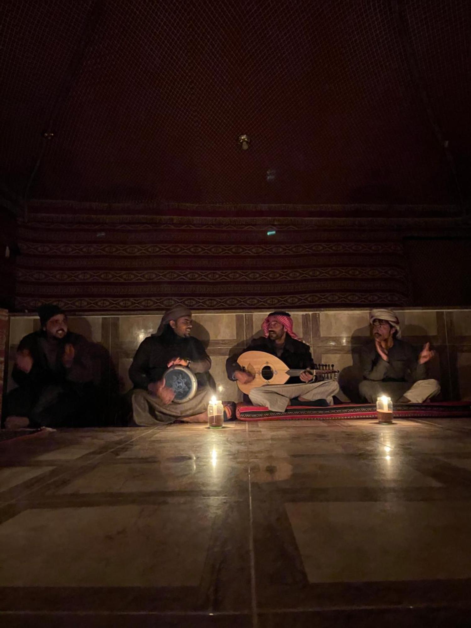 Desert Shine Camp Wadi Rum Buitenkant foto